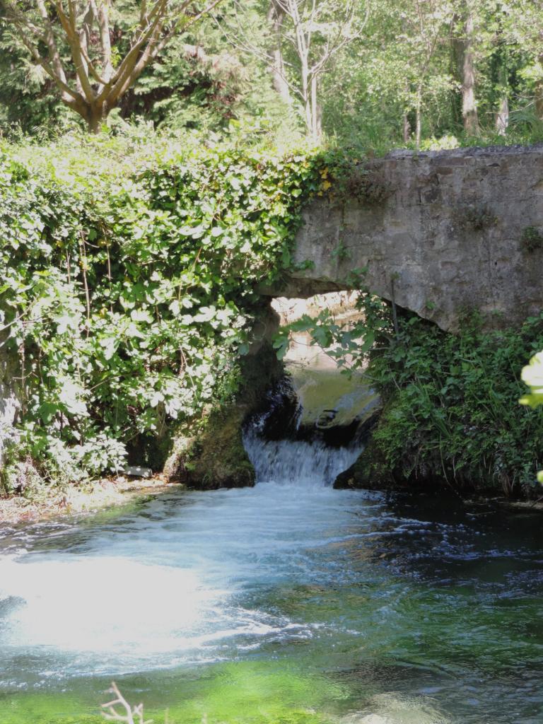 24 avril, Fontaine d'Eure & musée 1900