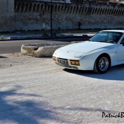 Porsche 944