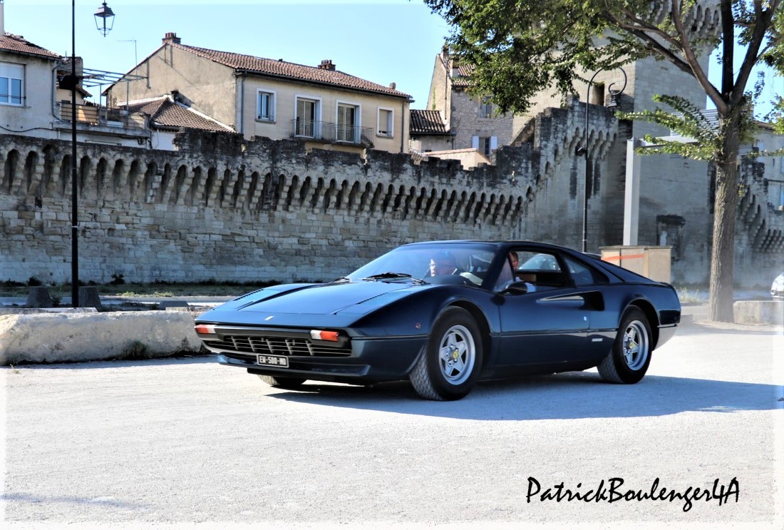 Ferrari 328