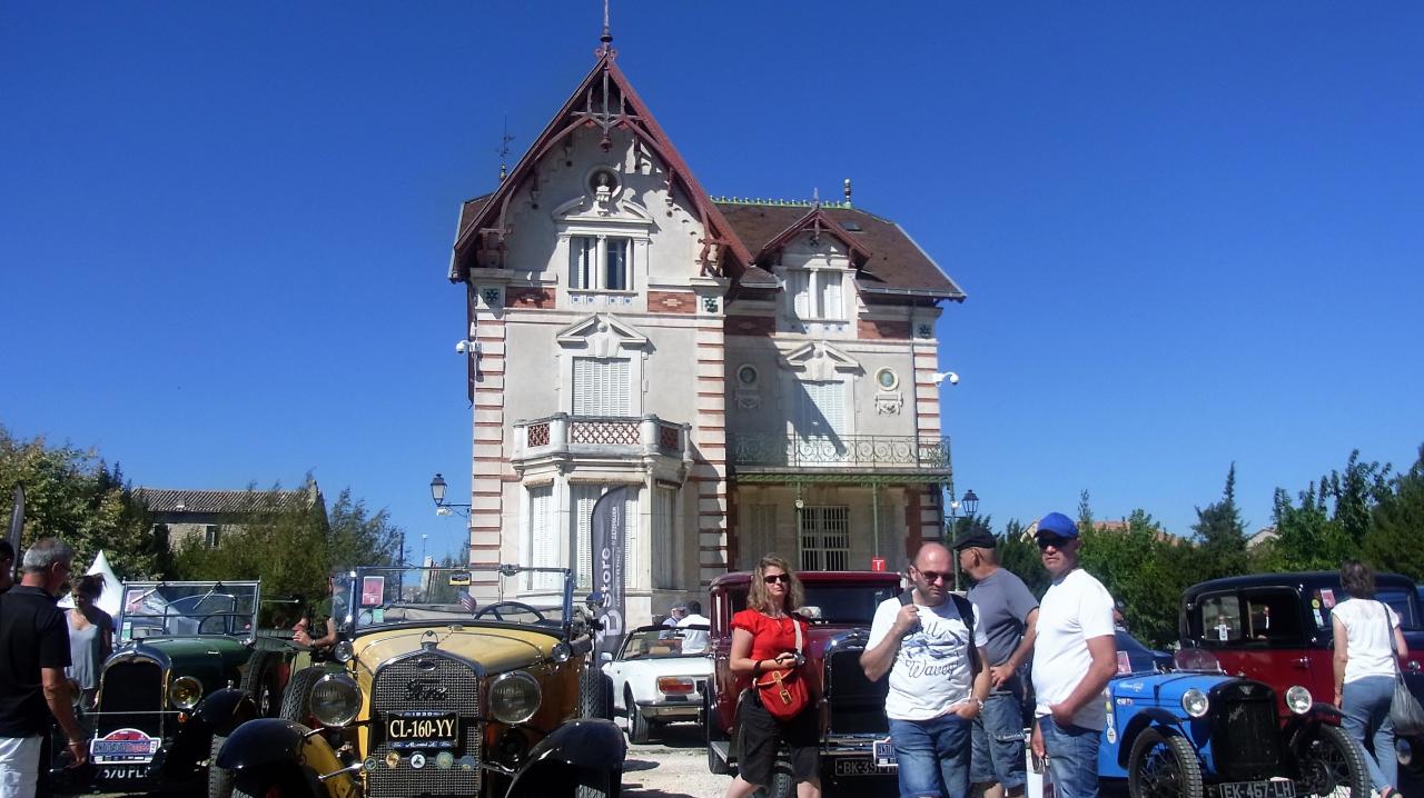 12 août: Antiqu'autos Isle sur la Sorgue