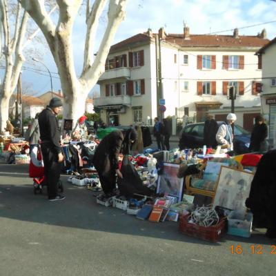 2012 VIDE GRENIER