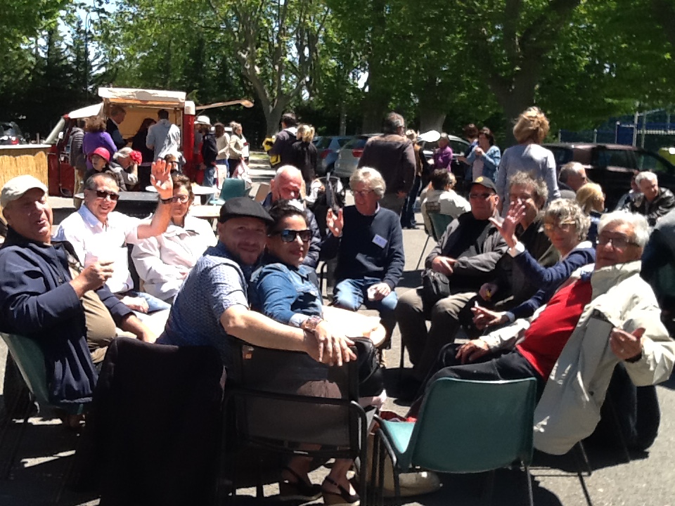 15 mai. Rassemblement inter-clubs à Eyguières
