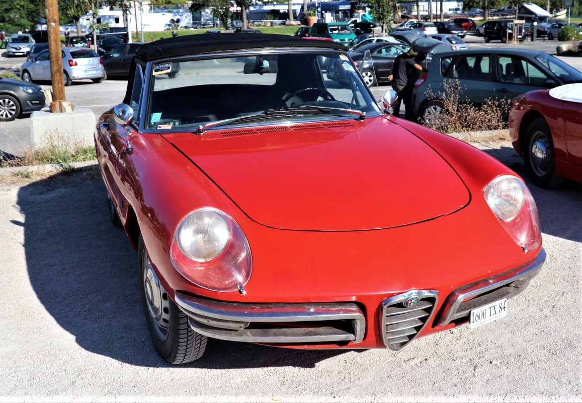 Alfa Romeo Duetto