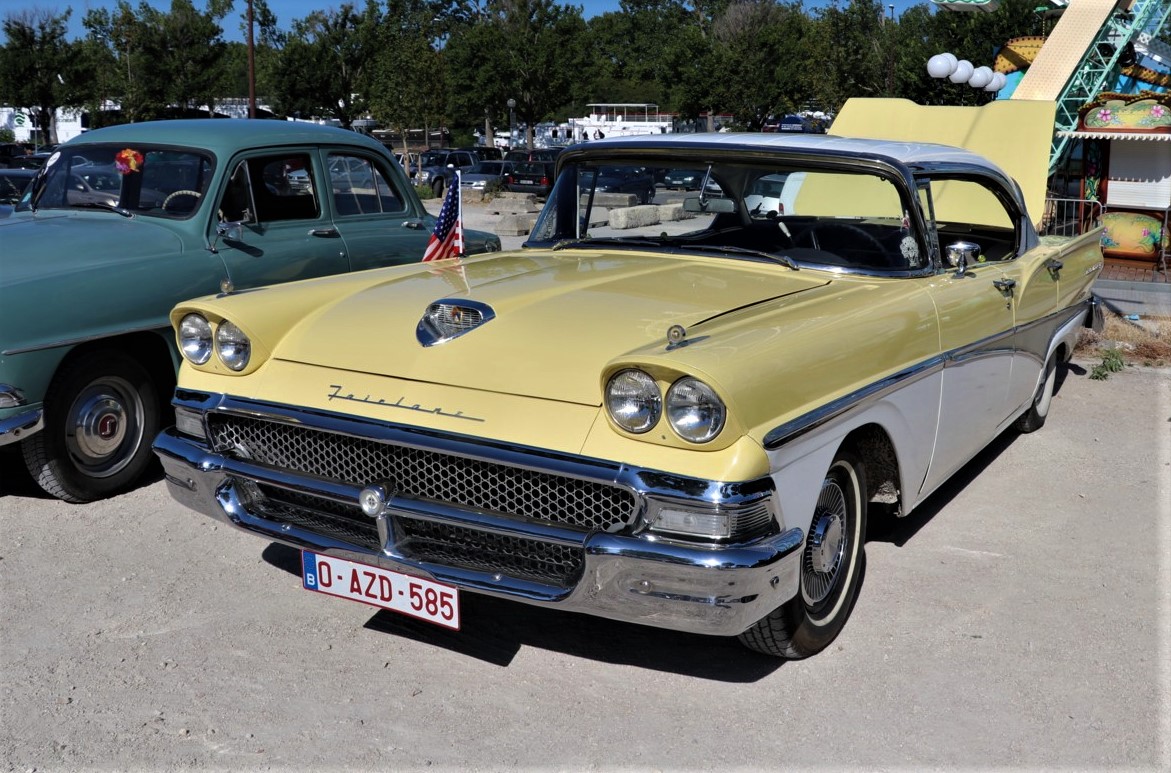 Ford fairlane