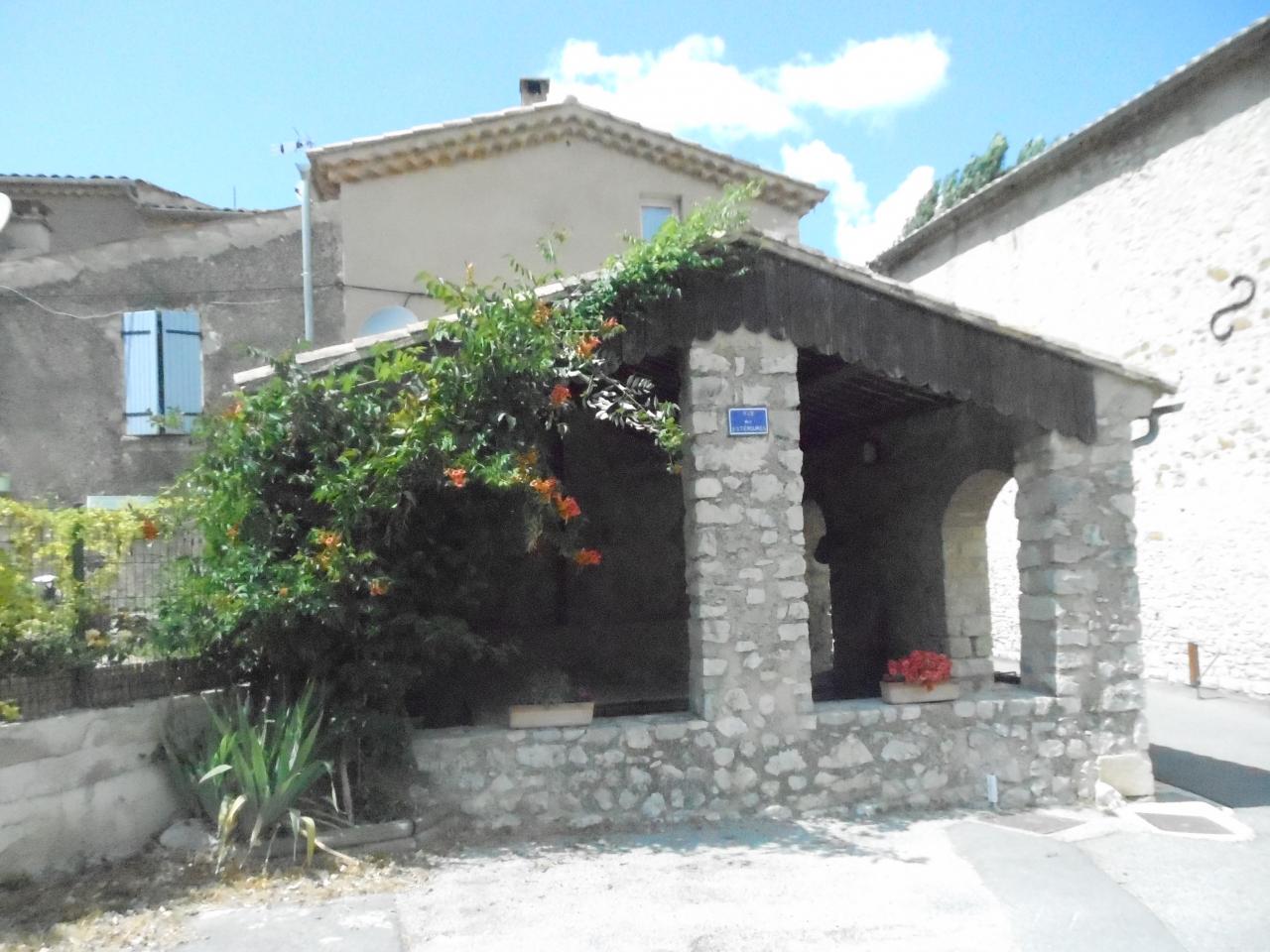 Lavoir ext